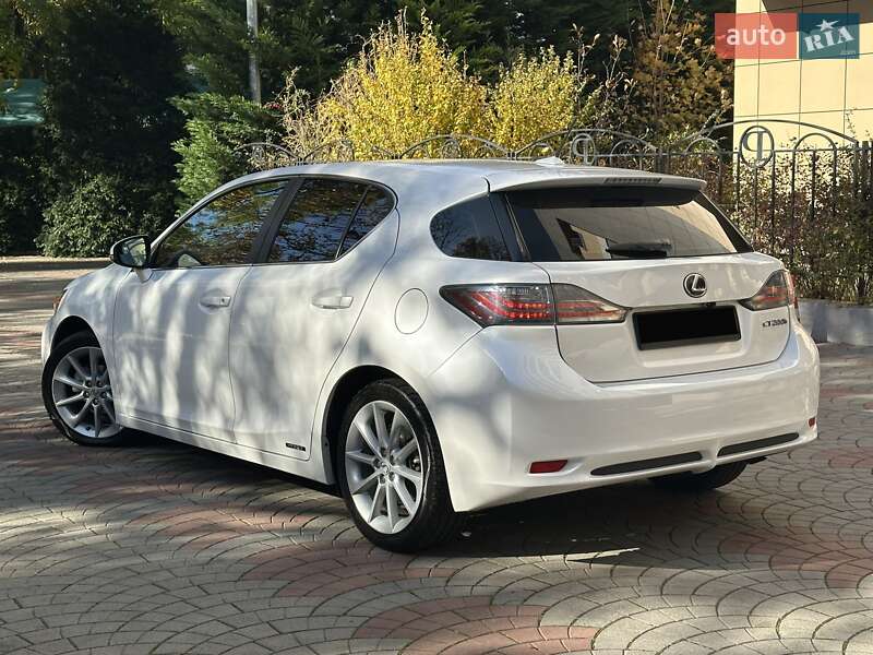 Хэтчбек Lexus CT 2013 в Одессе фото 10 Хэтчбек Lexus CT 2013 в Одессе