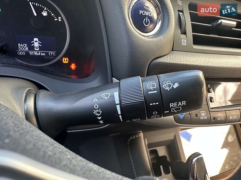 Хэтчбек Lexus CT 2013 в Одессе фото 29 Хэтчбек Lexus CT 2013 в Одессе