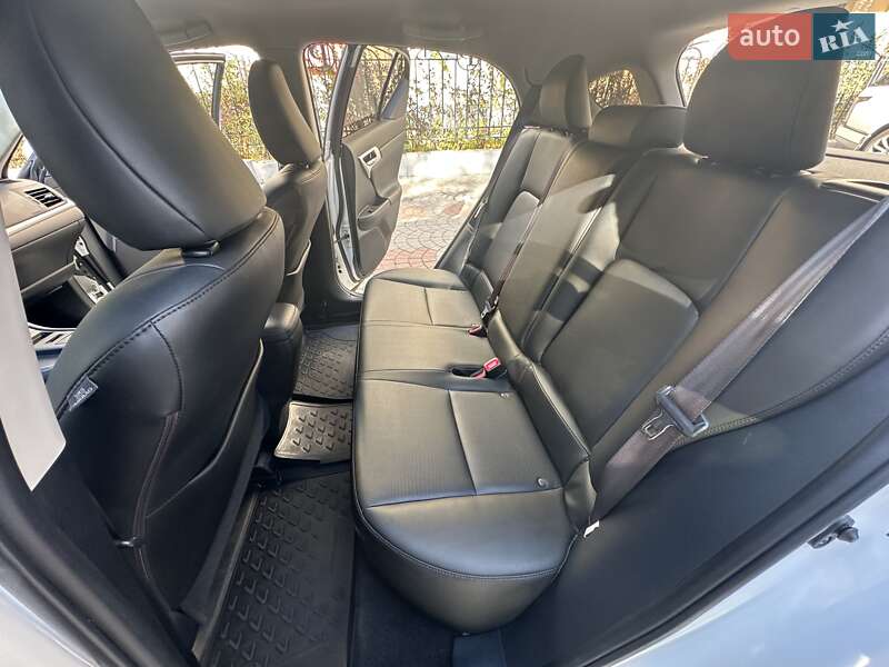 Хэтчбек Lexus CT 2013 в Одессе фото 45 Хэтчбек Lexus CT 2013 в Одессе