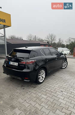 Хетчбек Lexus CT 2015 в Луцьку