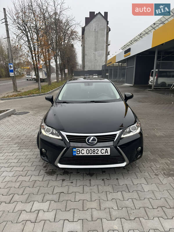 Хетчбек Lexus CT 2015 в Луцьку