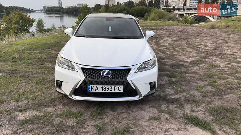 Хэтчбек Lexus CT 2014 в Киеве фото 2 Хэтчбек Lexus CT 2014 в Киеве