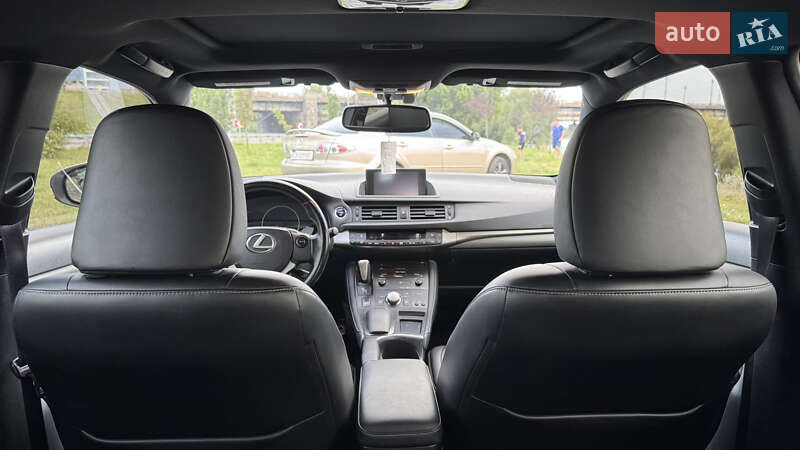 Хэтчбек Lexus CT 2014 в Киеве фото 14 Хэтчбек Lexus CT 2014 в Киеве