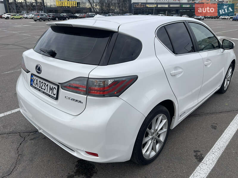 Хэтчбек Lexus CT 2011 в Киеве фото 4 Хэтчбек Lexus CT 2011 в Киеве