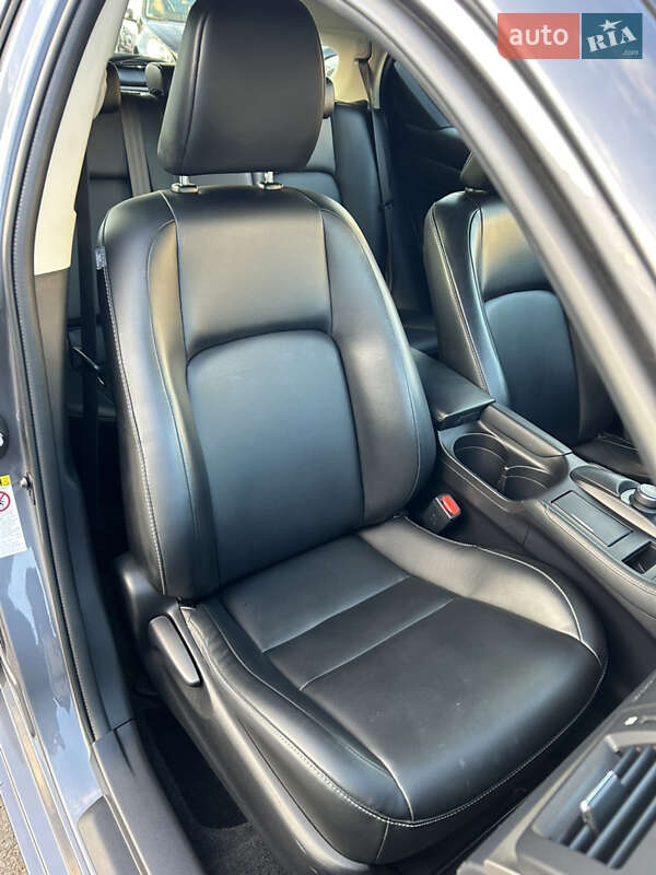 Хэтчбек Lexus CT 2017 в Киеве