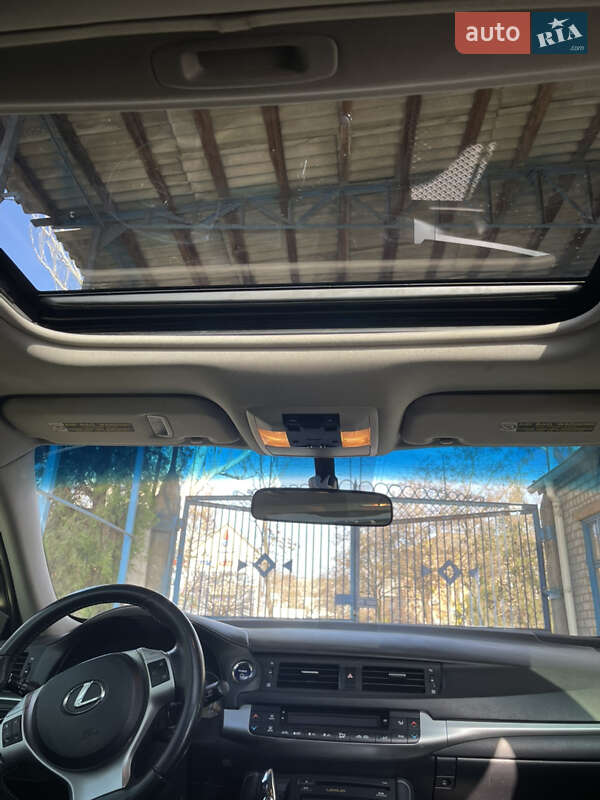 Хэтчбек Lexus CT 2013 в Николаеве