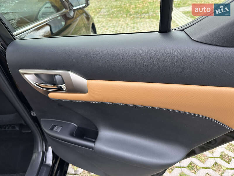 Хэтчбек Lexus CT 2014 в Харькове