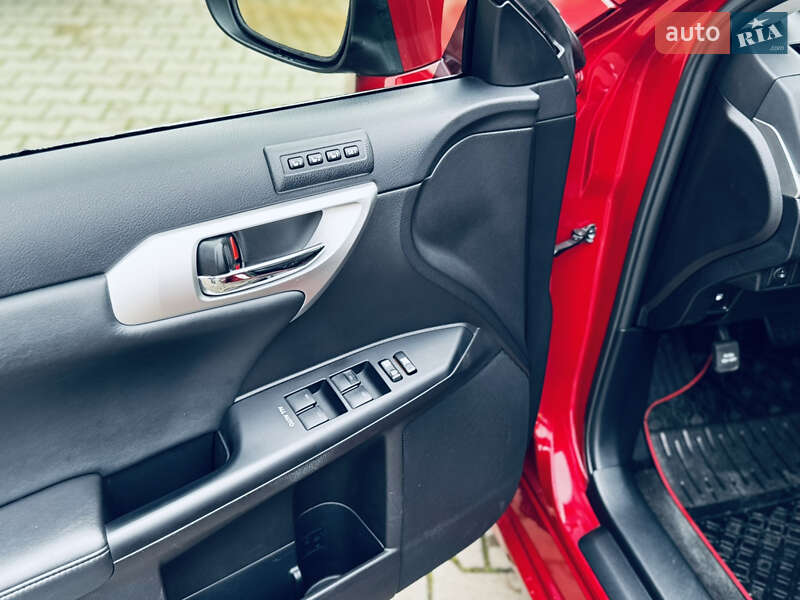 Хэтчбек Lexus CT 2012 в Одессе фото 16 Хэтчбек Lexus CT 2012 в Одессе