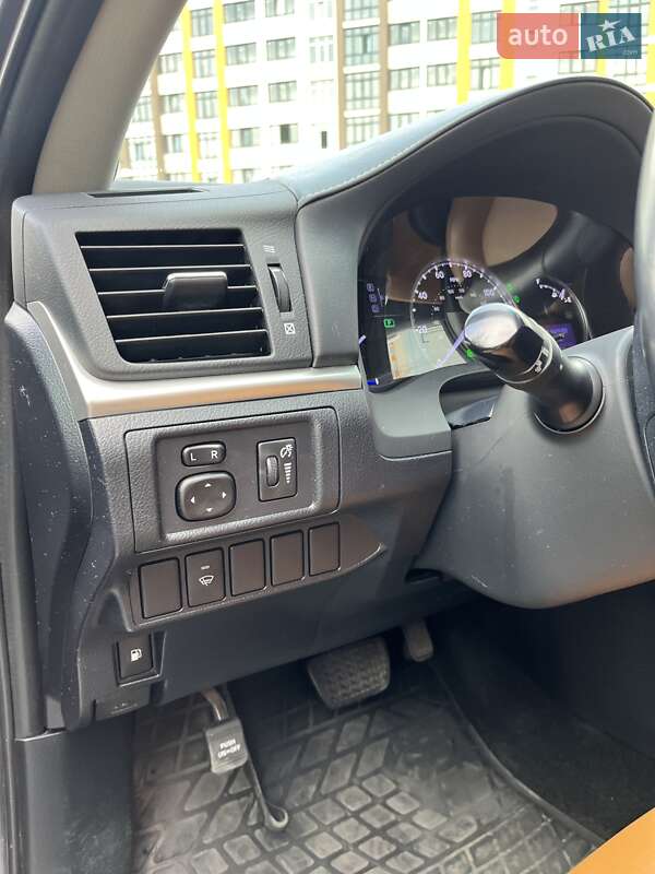 Хетчбек Lexus CT 2013 в Києві