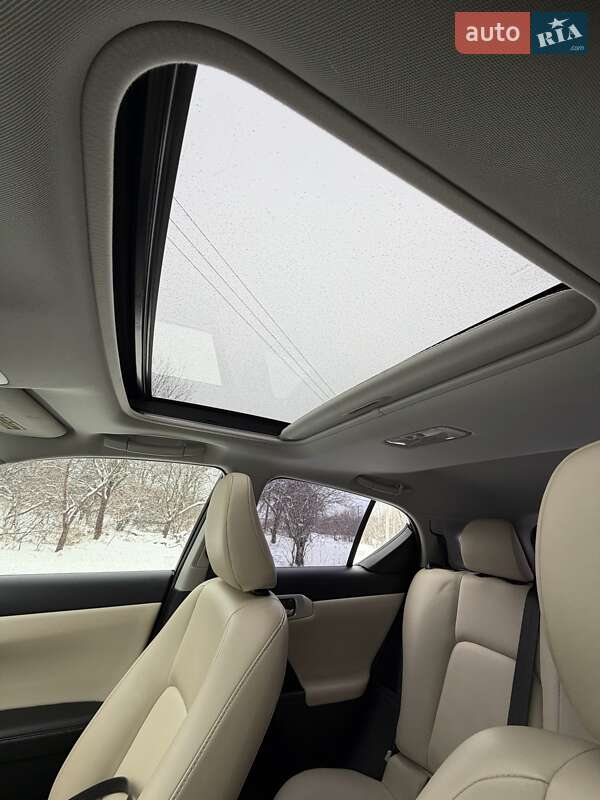 Хэтчбек Lexus CT 2012 в Львове