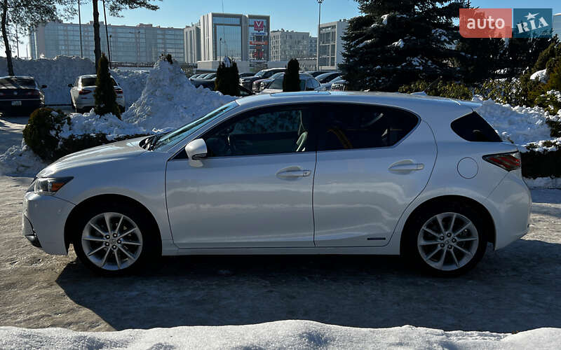 Хетчбек Lexus CT 2012 в Львові фото 4 Хетчбек Lexus CT 2012 в Львові