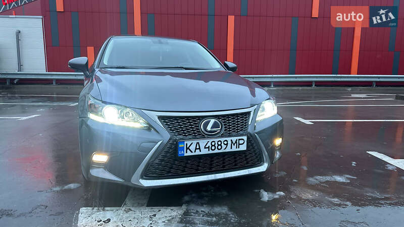 Хэтчбек Lexus CT 2015 в Киеве фото 5 Хэтчбек Lexus CT 2015 в Киеве