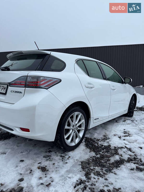 Хетчбек Lexus CT 2013 в Львові