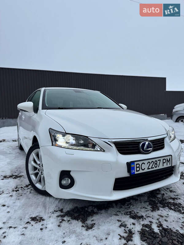 Хетчбек Lexus CT 2013 в Львові