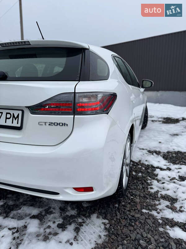Хетчбек Lexus CT 2013 в Львові