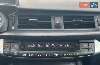 Хэтчбек Lexus CT 2011 в Одессе