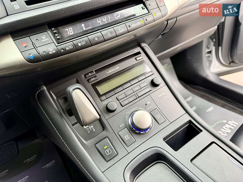 Хетчбек Lexus CT 2016 в Києві