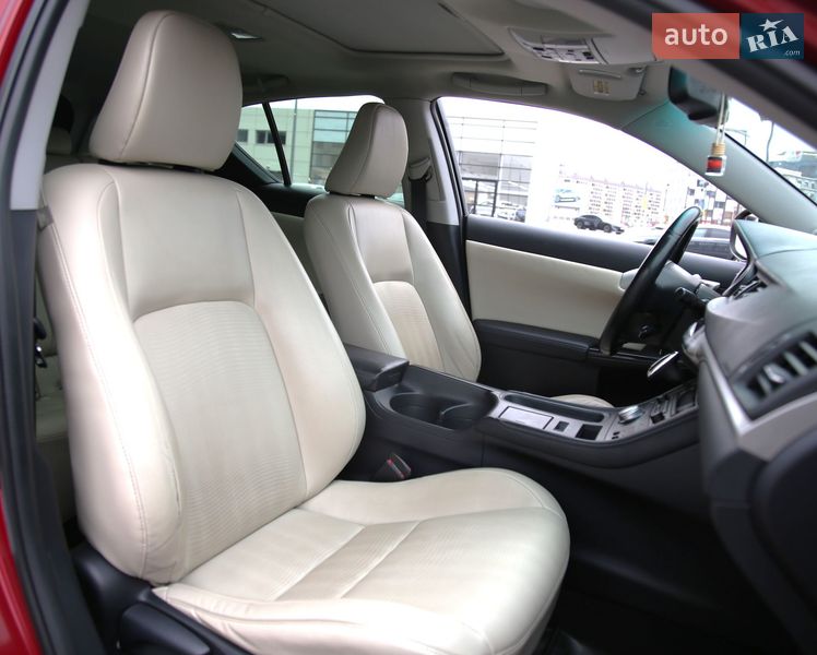 Хетчбек Lexus CT 2011 в Харкові фото 10 Хетчбек Lexus CT 2011 в Харкові