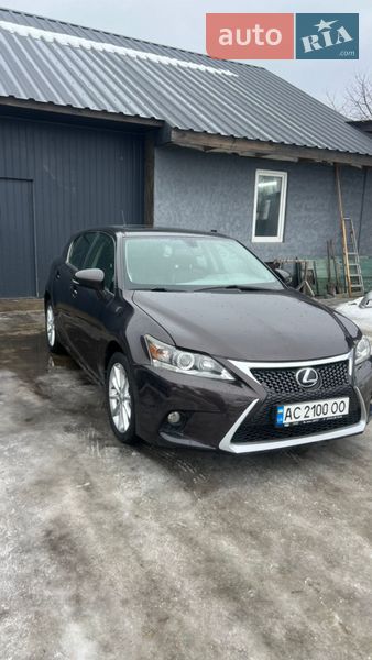 Хэтчбек Lexus CT 2011 в Луцке