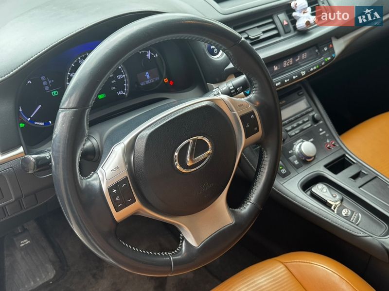 Хэтчбек Lexus CT 2012 в Днепре фото 14 Хэтчбек Lexus CT 2012 в Днепре
