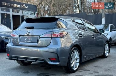 Хэтчбек Lexus CT 2017 в Киеве