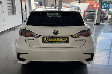 Хэтчбек Lexus CT 2012 в Шептицькому