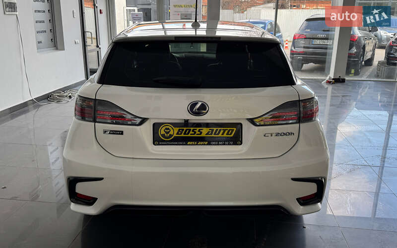 Хэтчбек Lexus CT 2012 в Шептицькому