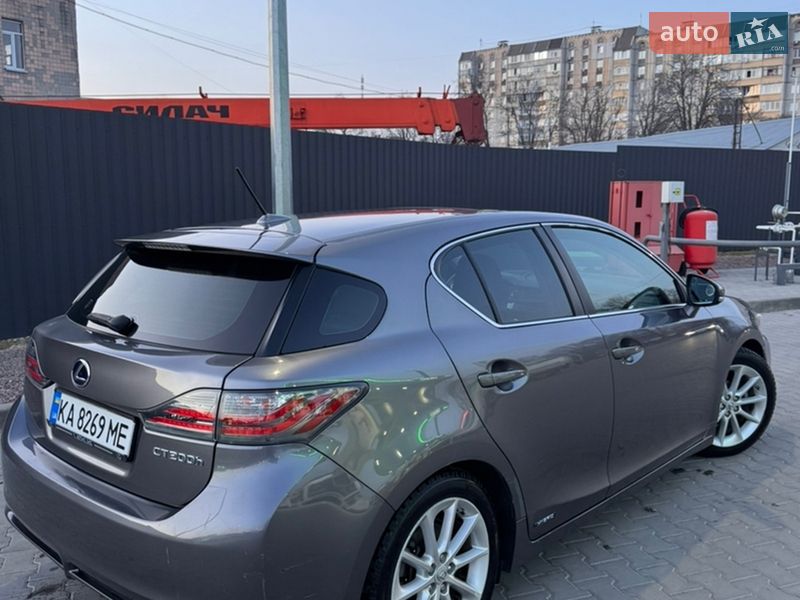 Хэтчбек Lexus CT 2013 в Белой Церкви