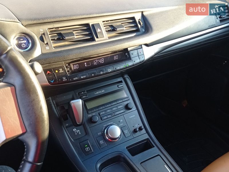 Хэтчбек Lexus CT 2013 в Чернигове