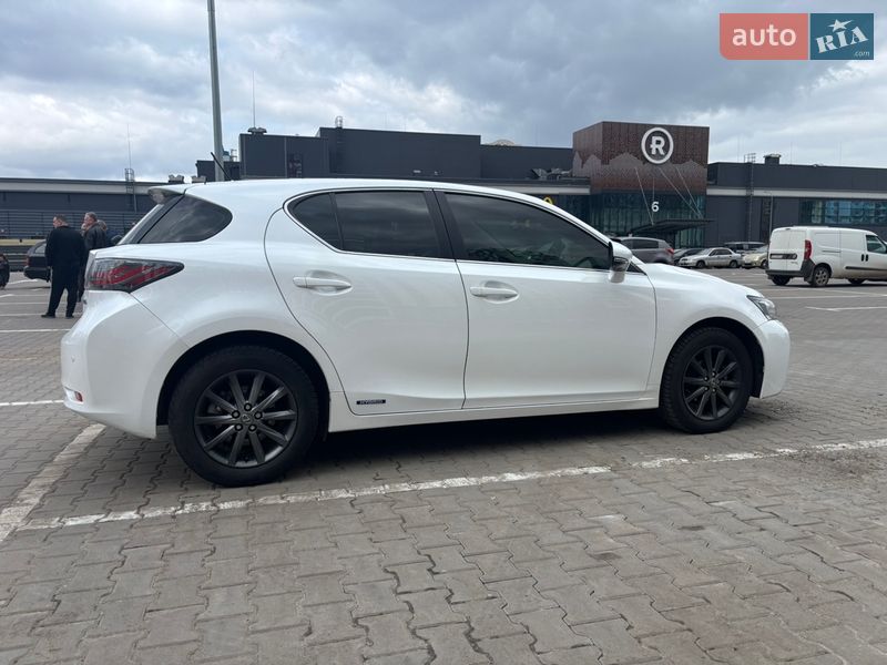 Хетчбек Lexus CT 2011 в Києві фото 4 Хетчбек Lexus CT 2011 в Києві