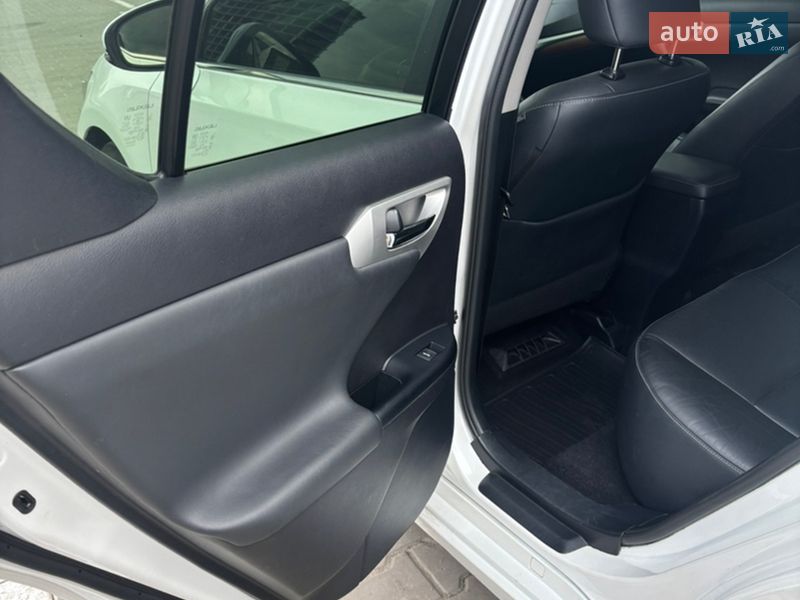 Хетчбек Lexus CT 2011 в Києві фото 14 Хетчбек Lexus CT 2011 в Києві
