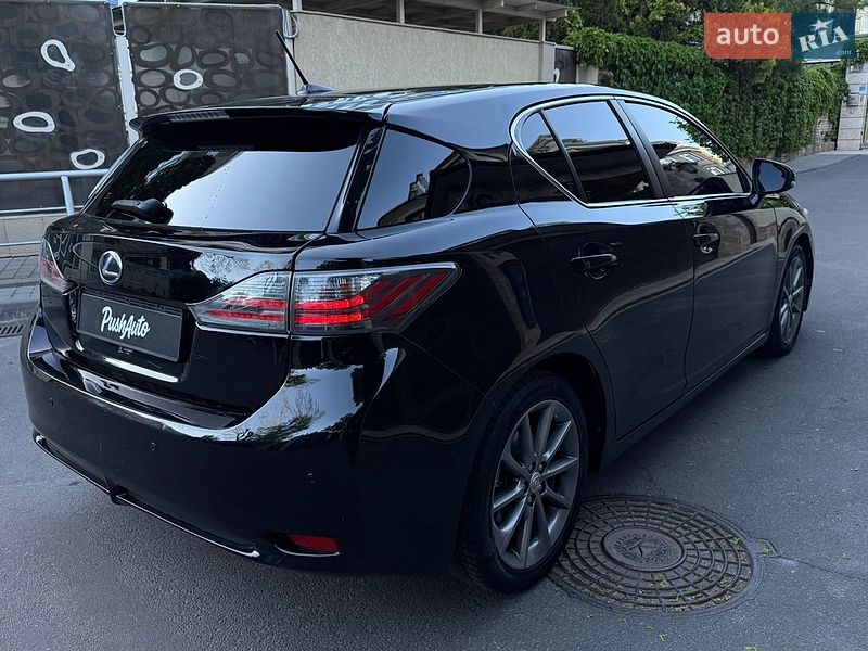 Хэтчбек Lexus CT 2011 в Одессе