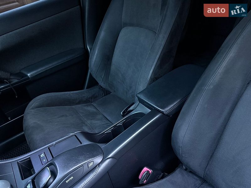 Хэтчбек Lexus CT 2011 в Одессе