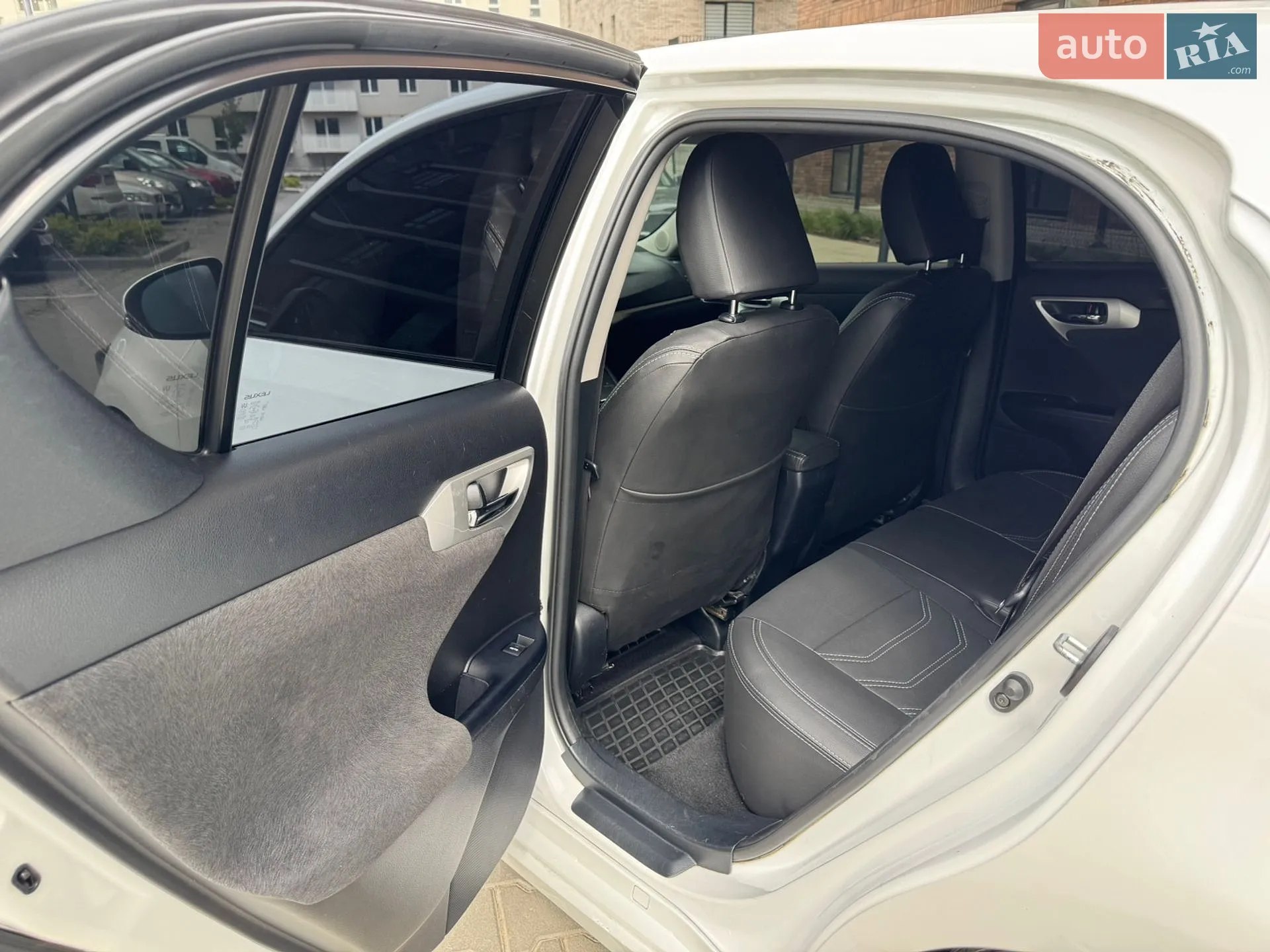 2011 Lexus CT - мініатюра 23