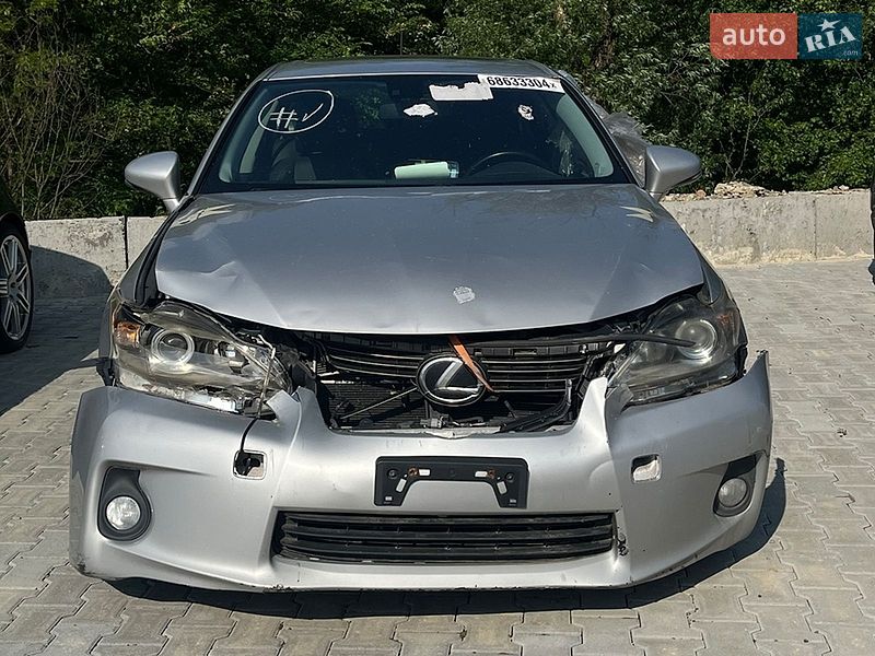 Хэтчбек Lexus CT 2012 в Черновцах