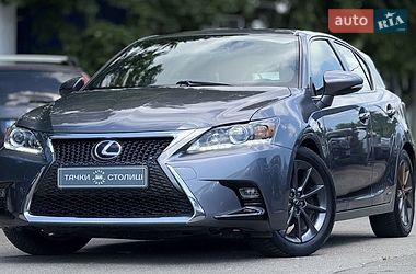 Хэтчбек Lexus CT 2013 в Киеве