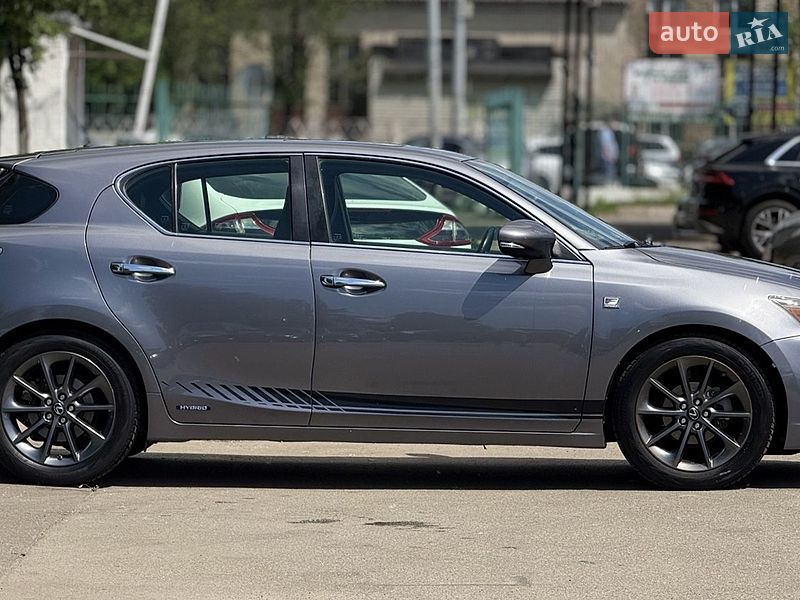 Хетчбек Lexus CT 2013 в Києві фото 6 Хетчбек Lexus CT 2013 в Києві