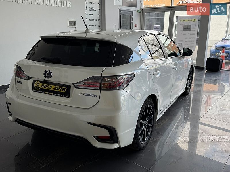 Хэтчбек Lexus CT 2012 в Львове фото 7 Хэтчбек Lexus CT 2012 в Львове
