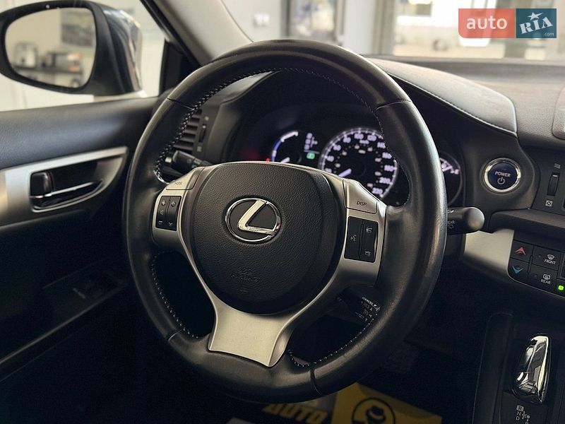 Хэтчбек Lexus CT 2012 в Львове фото 21 Хэтчбек Lexus CT 2012 в Львове
