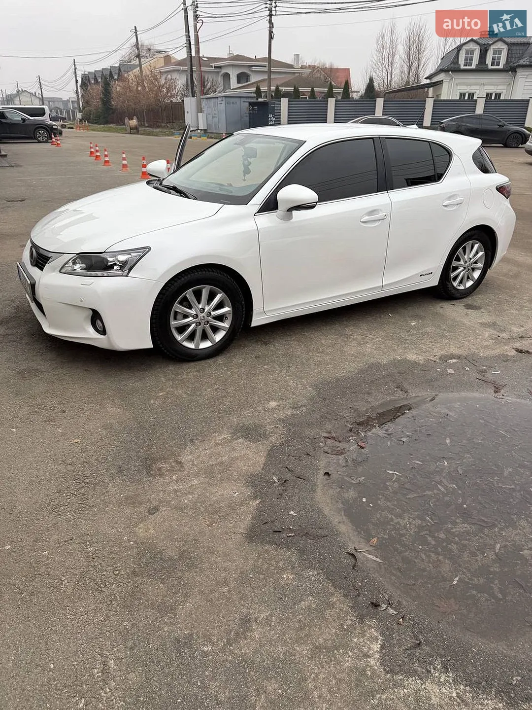2011 Lexus CT - мініатюра 2