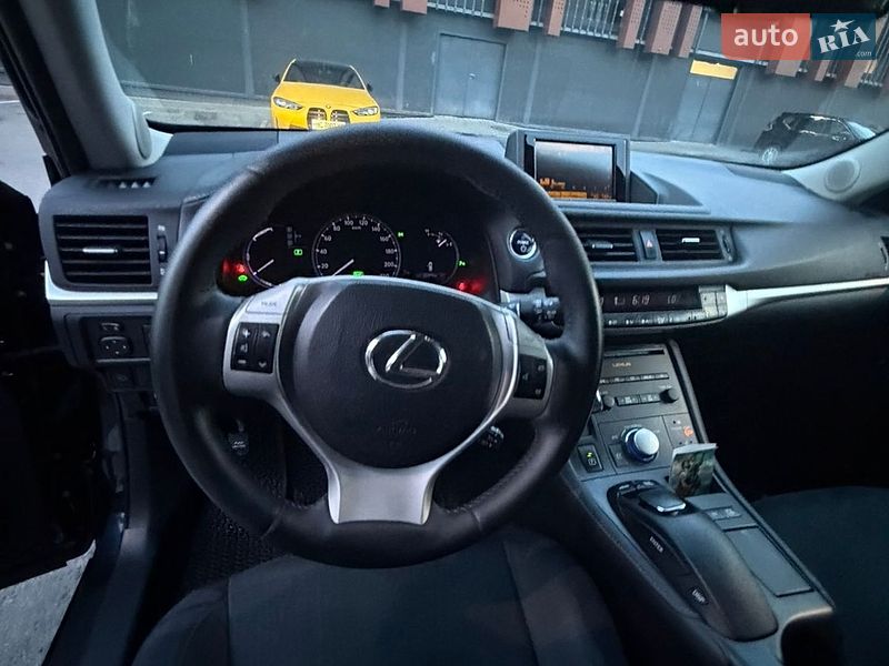 Хэтчбек Lexus CT 2012 в Львове фото 11 Хэтчбек Lexus CT 2012 в Львове