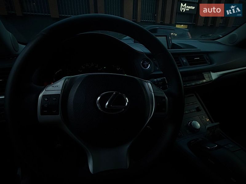 Хэтчбек Lexus CT 2012 в Львове фото 7 Хэтчбек Lexus CT 2012 в Львове