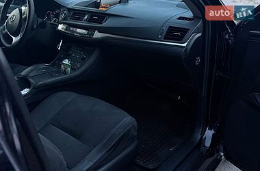 Хэтчбек Lexus CT 2012 в Львове фото 29 Хэтчбек Lexus CT 2012 в Львове
