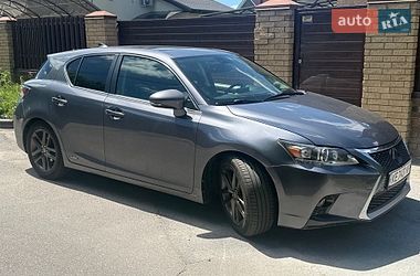 Хэтчбек Lexus CT 2014 в Киеве