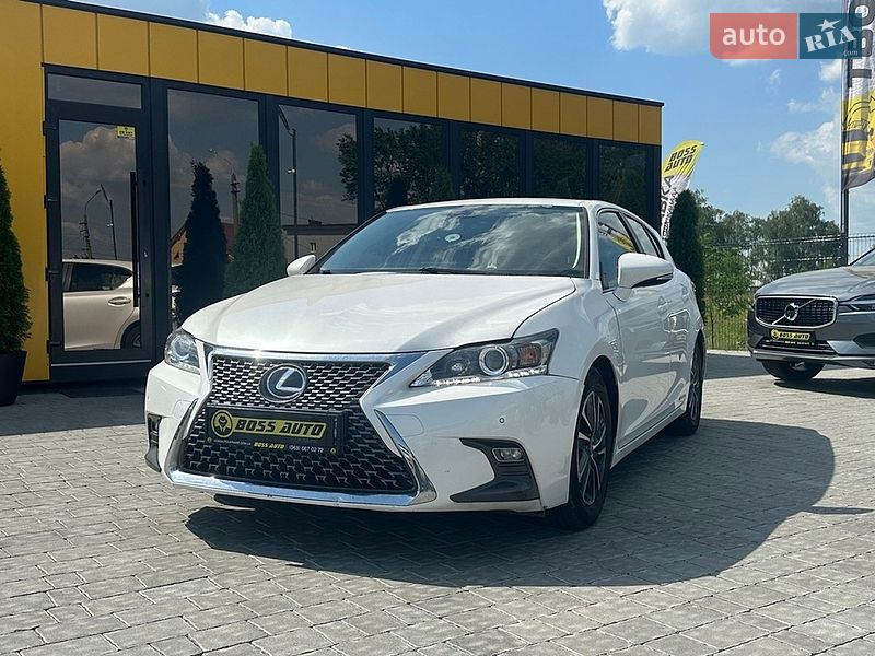 Хэтчбек Lexus CT 2018 в Ивано-Франковске