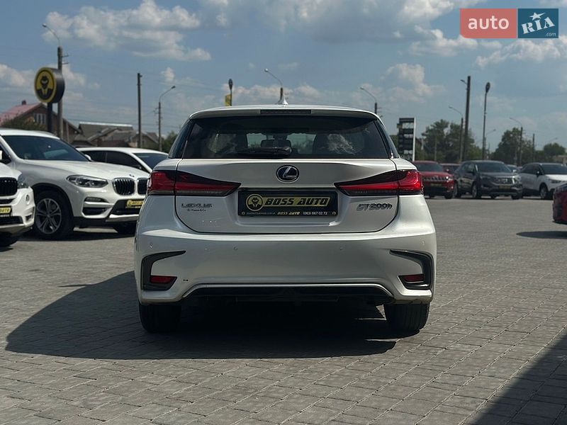 Хэтчбек Lexus CT 2018 в Ивано-Франковске
