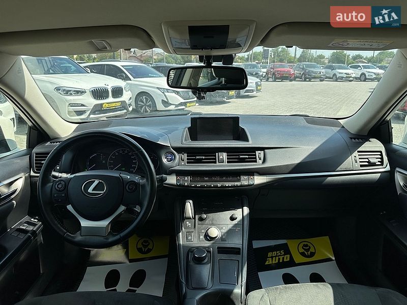Хэтчбек Lexus CT 2018 в Ивано-Франковске