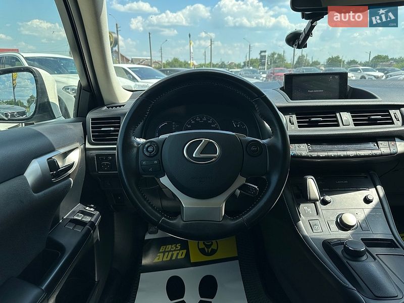 Хэтчбек Lexus CT 2018 в Ивано-Франковске