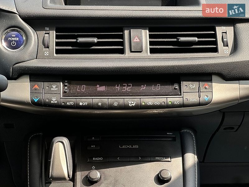 Хэтчбек Lexus CT 2018 в Ивано-Франковске
