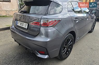 Хетчбек Lexus CT 2014 в Косові